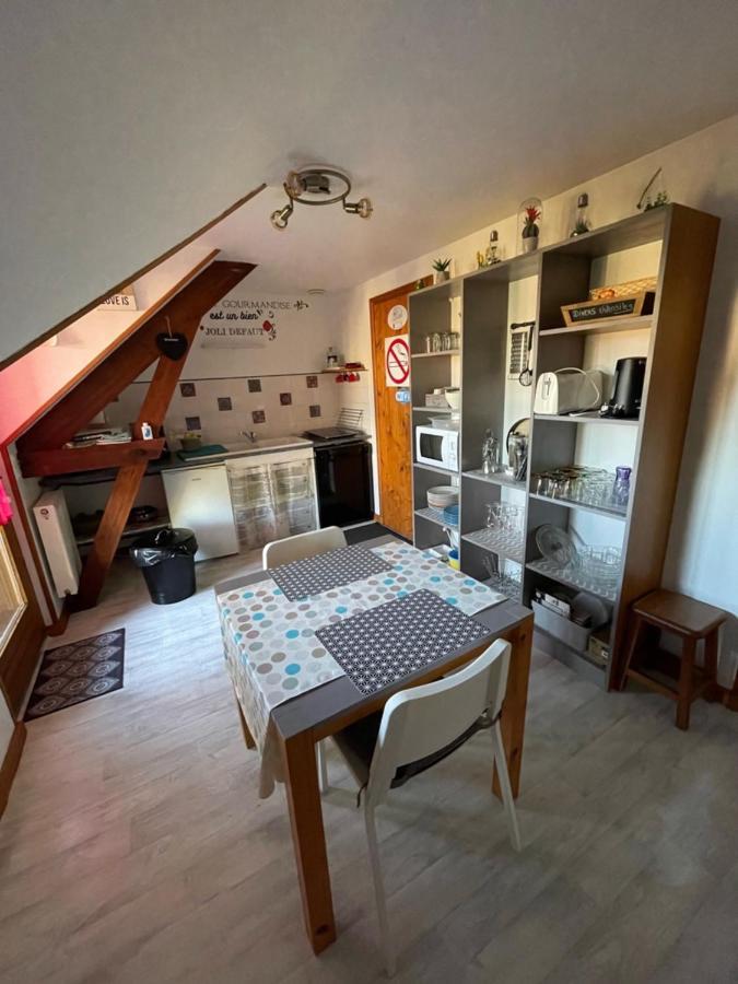 Вилла Gite Pressoir Armand Saint-Gatien-des-Bois Экстерьер фото